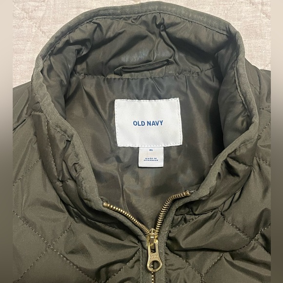 Green quilted vest - Picture 2 of 6